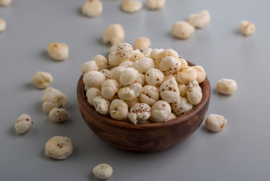 makhana vs peanuts